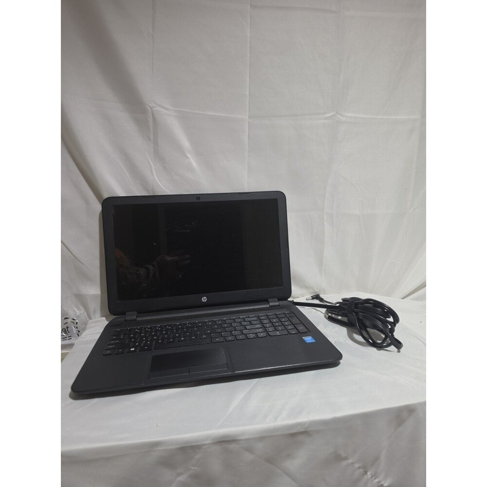 HP Notebook 15 Laptop 6.00 GB With Charger
